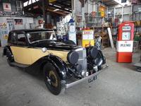 Alvis 1944